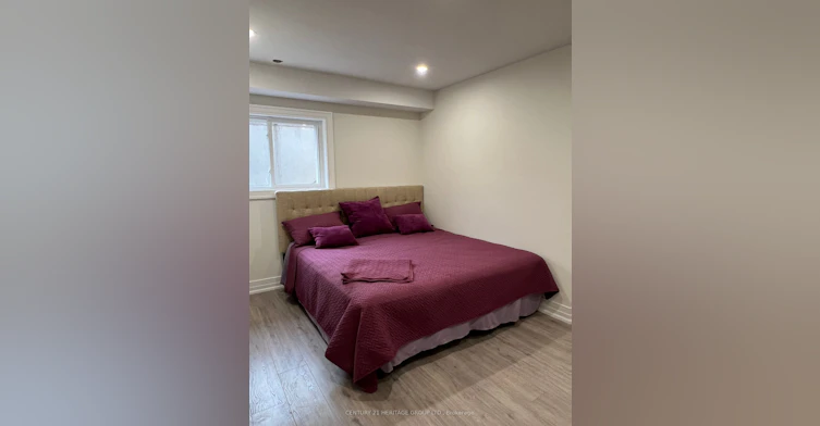 24 Deepglade Crescent, Toronto, ON, M2J 1B4 - 11