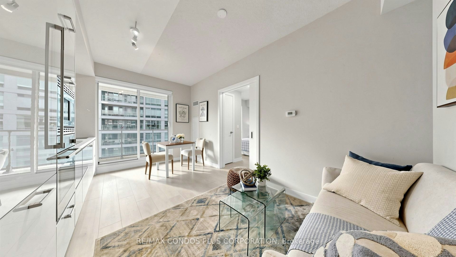 506-2221 Yonge Street, Toronto, ON, M4S 0B8 - 23