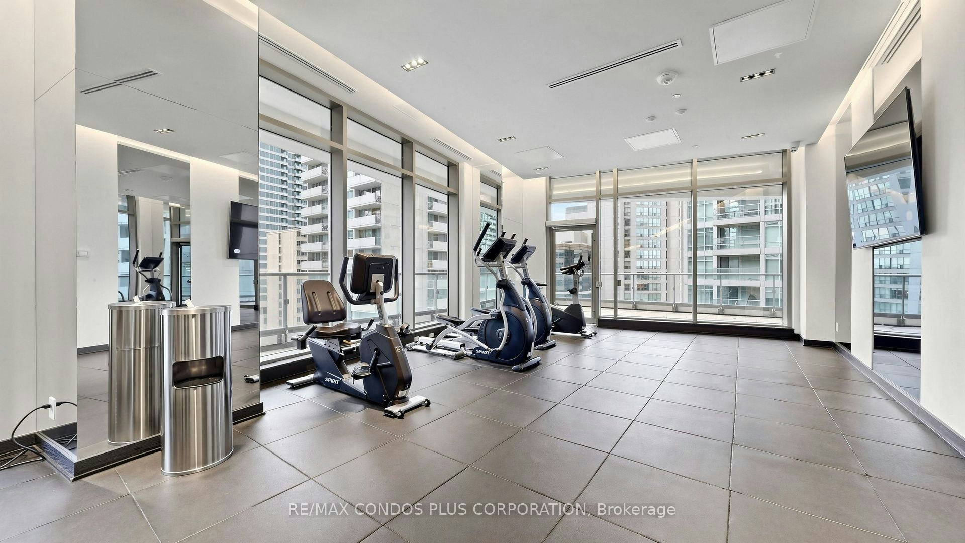 506-2221 Yonge Street, Toronto, ON, M4S 0B8 - 38
