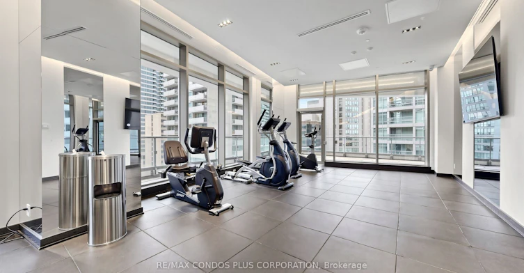 506-2221 Yonge Street, Toronto, ON, M4S 0B8 - 38