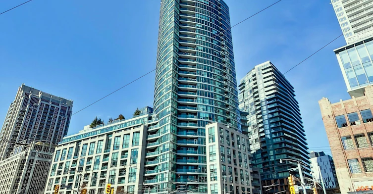 1909-600 Fleet Street, Toronto, ON, M5V 1B7