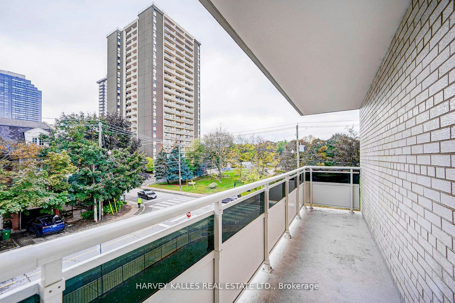 402-133 Erskine Avenue, Toronto, ON, M4P 1Y8 - 12
