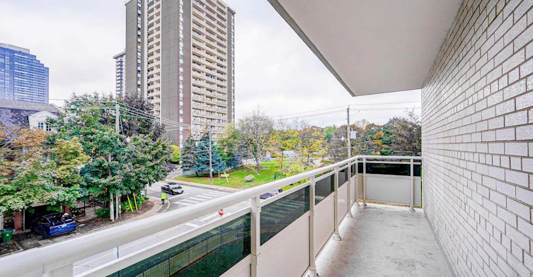 402-133 Erskine Avenue, Toronto, ON, M4P 1Y8 - 12