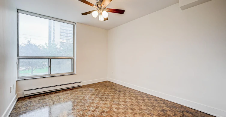 402-133 Erskine Avenue, Toronto, ON, M4P 1Y8 - 8