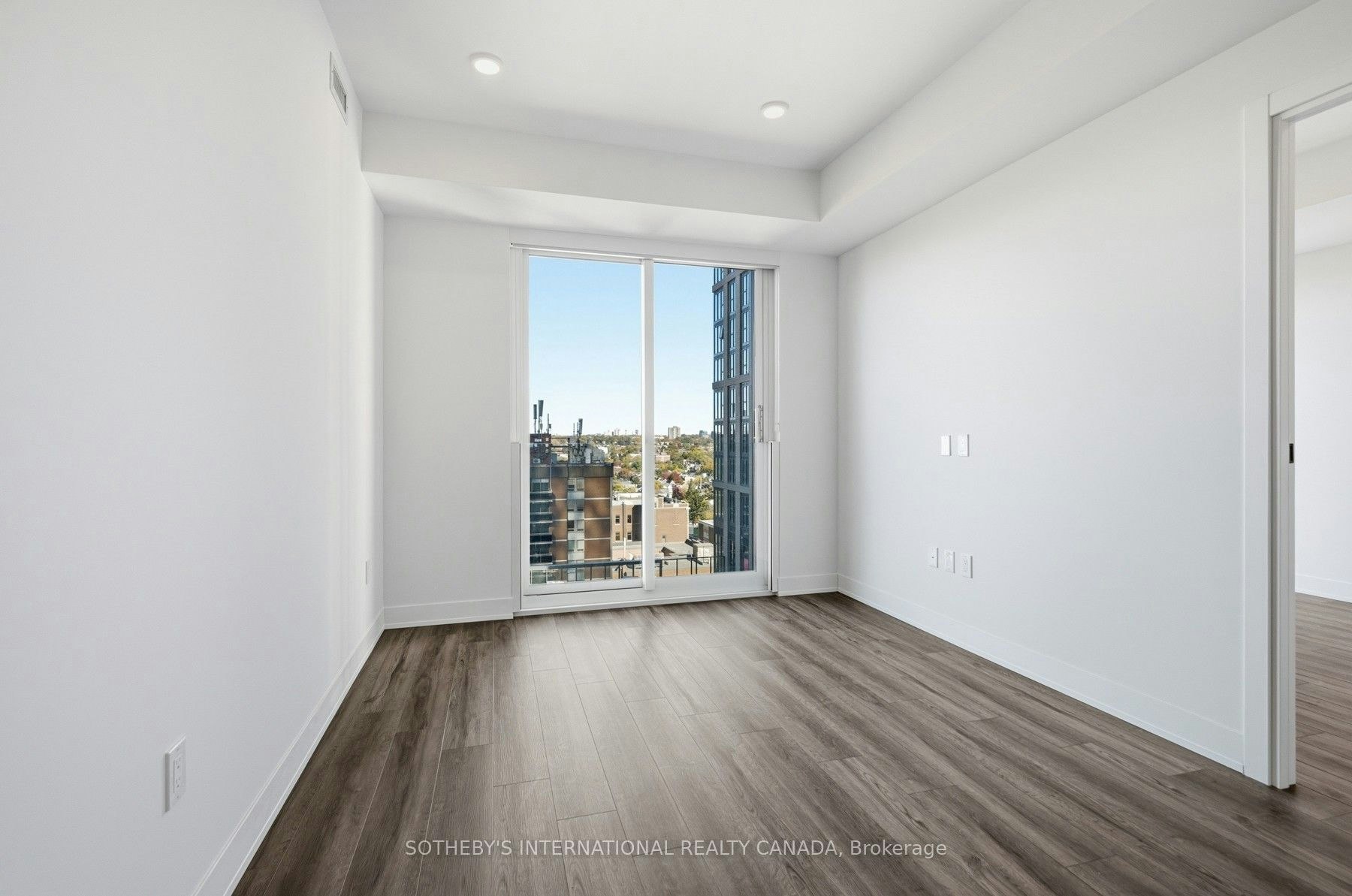 1007-15 Assembly Lane, Toronto, ON, M6H 0H3 - 4