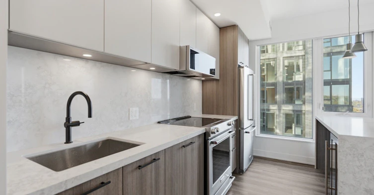 905-15 Assembly Lane, Toronto, ON, M6H 0H3 - 12