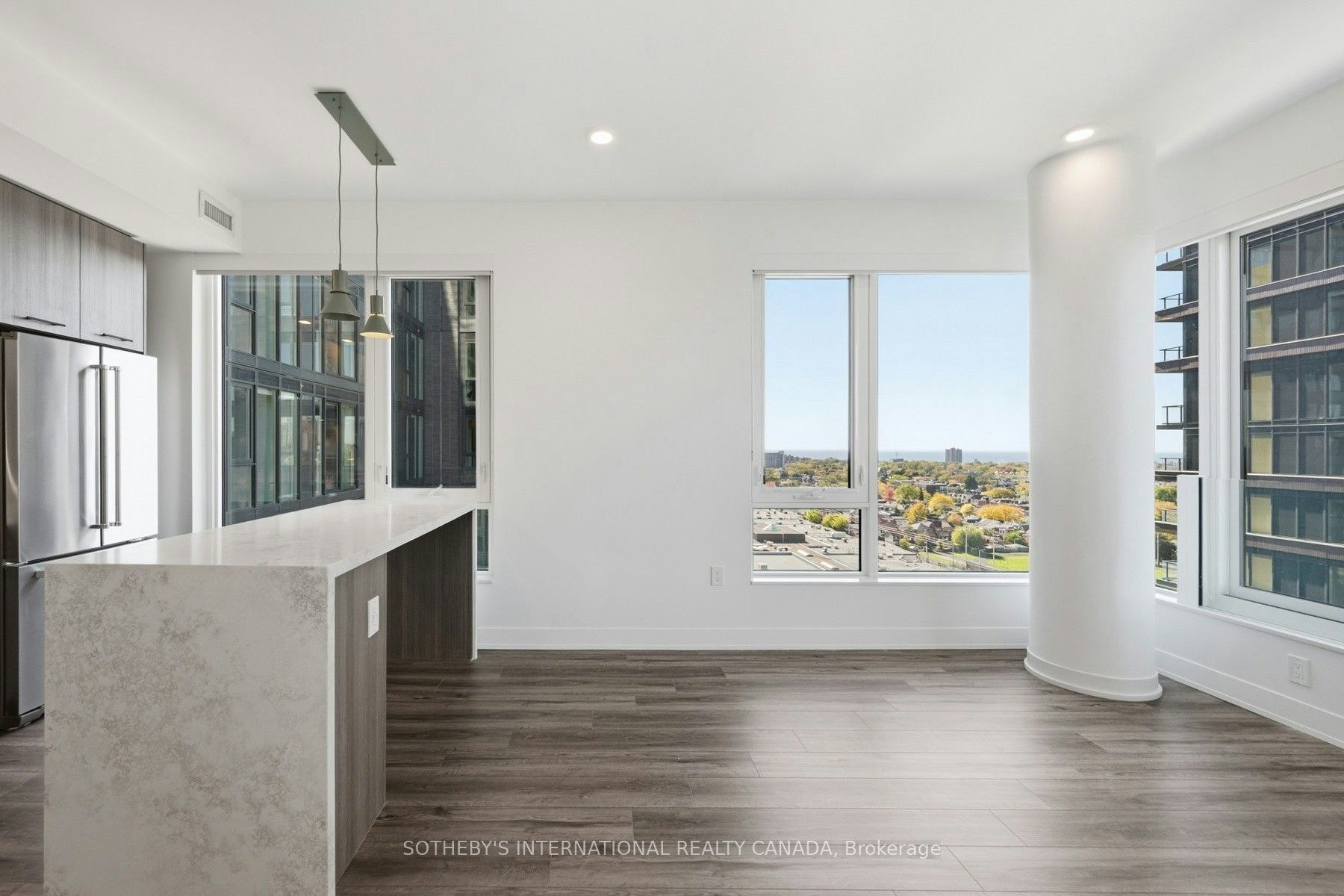 905-15 Assembly Lane, Toronto, ON, M6H 0H3 - 8