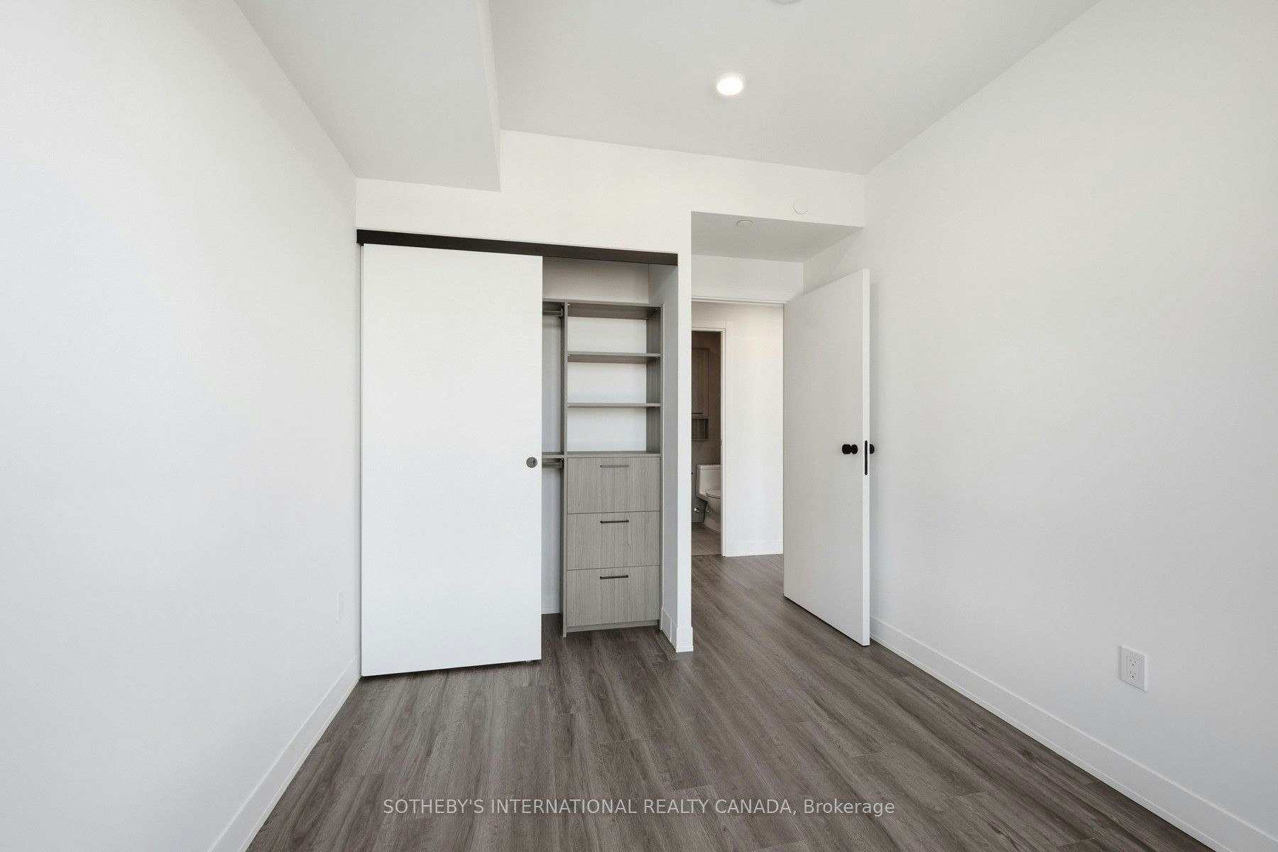 906-15 Assembly Lane, Toronto, ON, M6H 0H3 - 22
