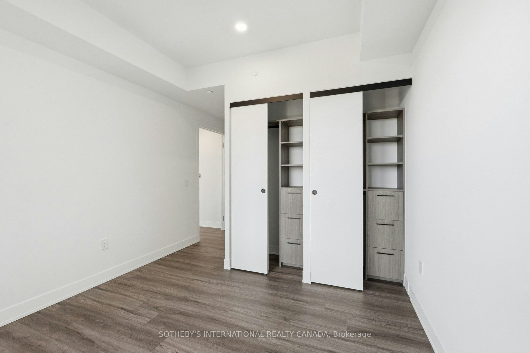 906-15 Assembly Lane, Toronto, ON, M6H 0H3 - 16