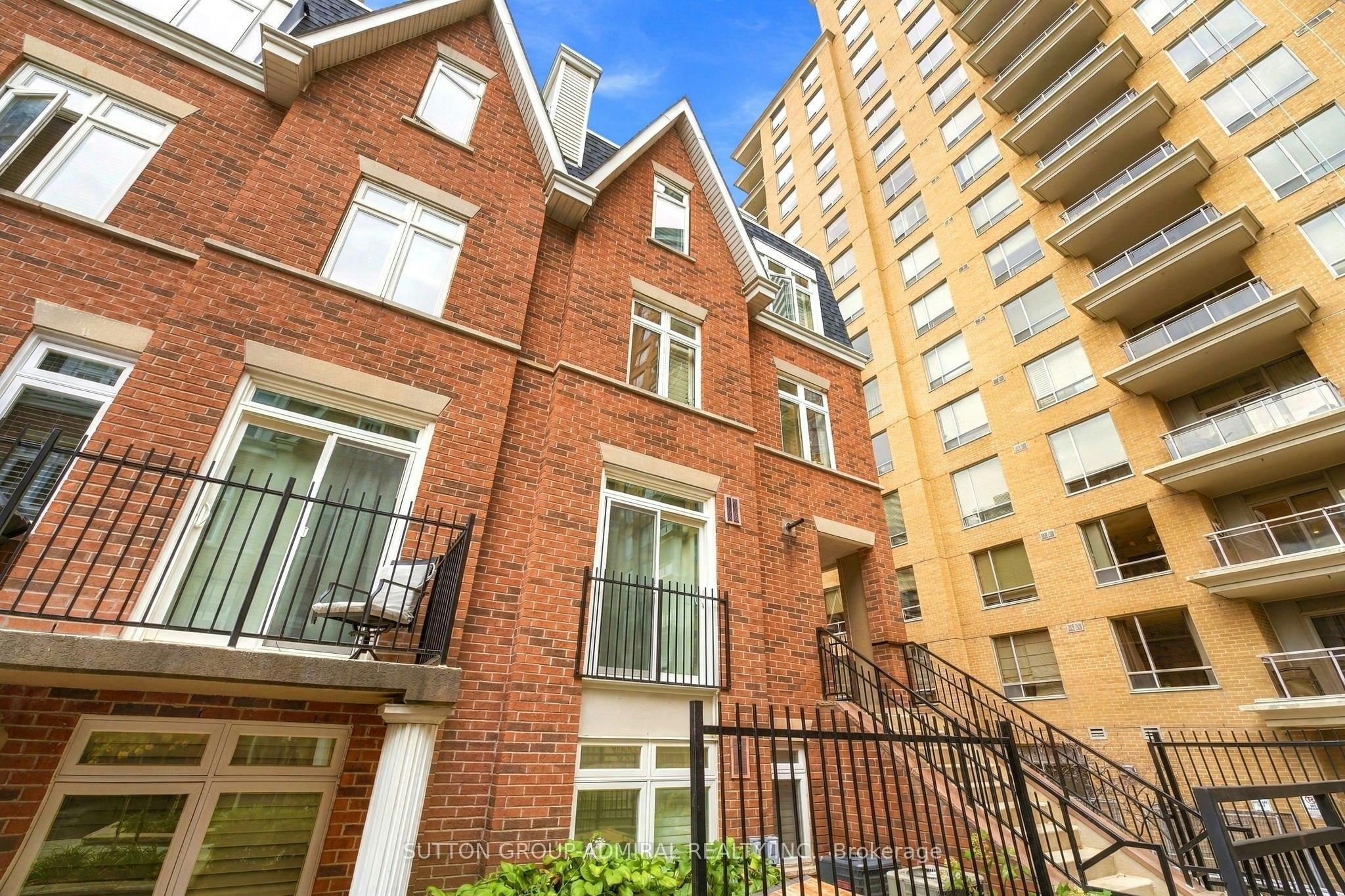 27-89 Lillian Street, Toronto, ON, M4S 2H7