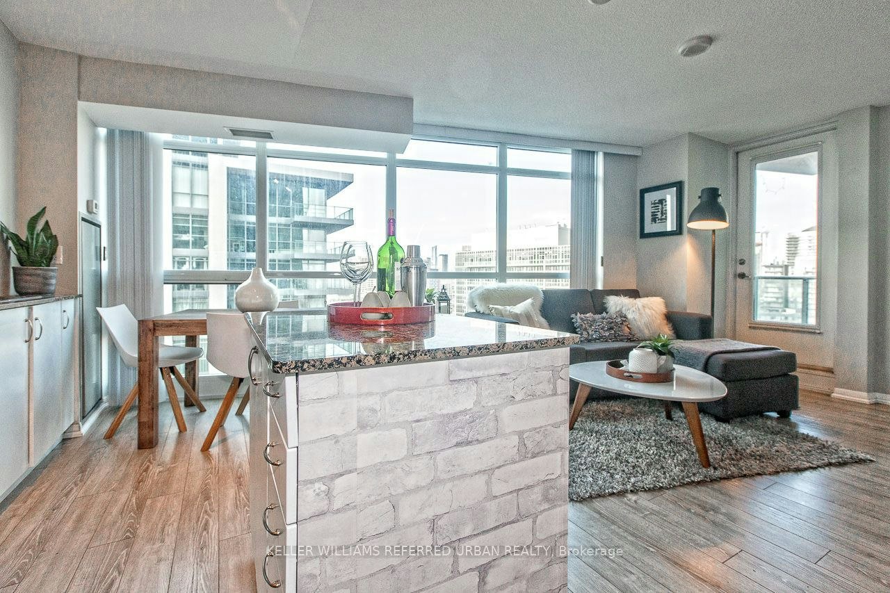 1411-215 Fort York Boulevard, Toronto, ON, M5V 4A1 - 3
