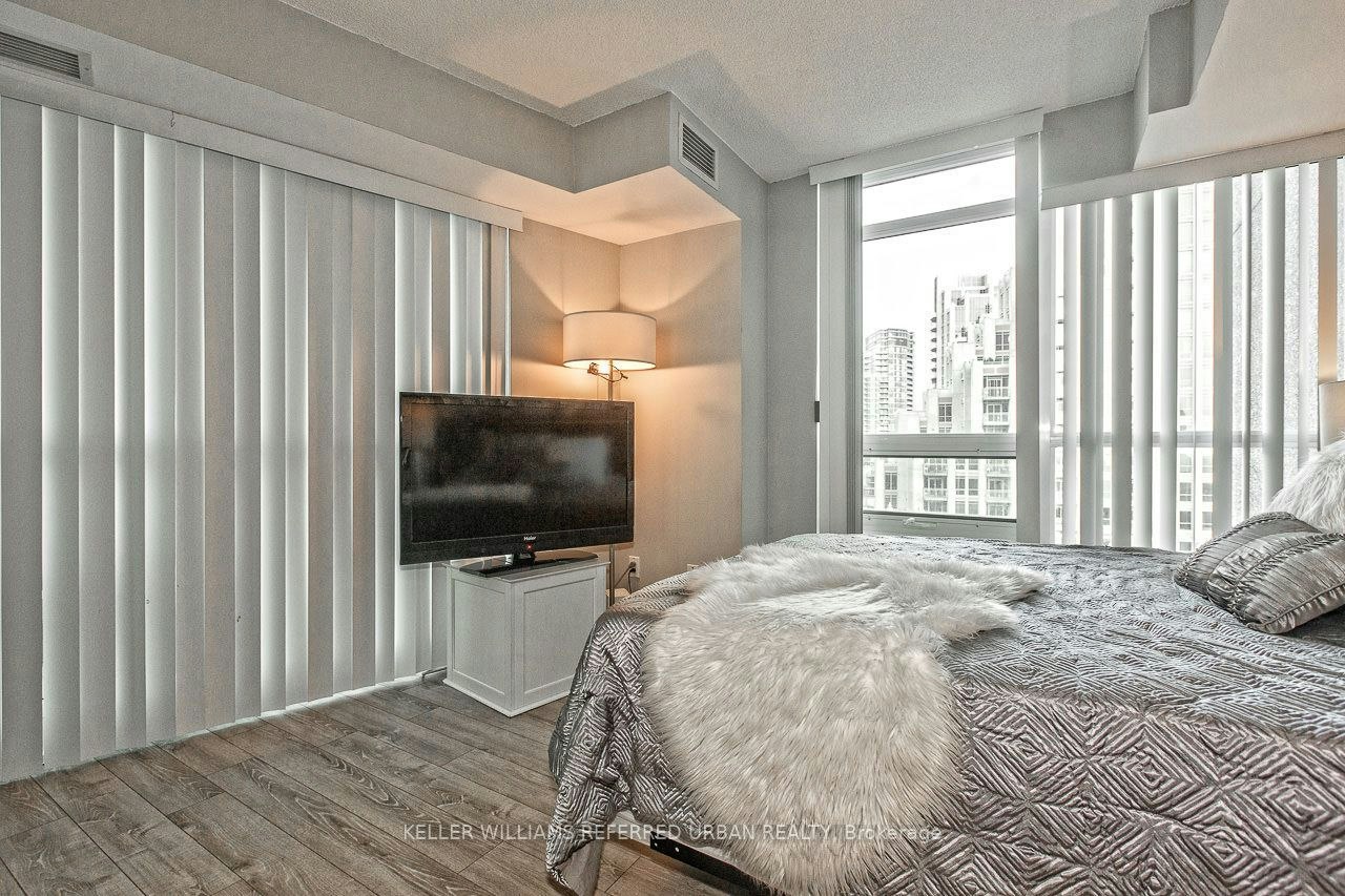 1411-215 Fort York Boulevard, Toronto, ON, M5V 4A1 - 17