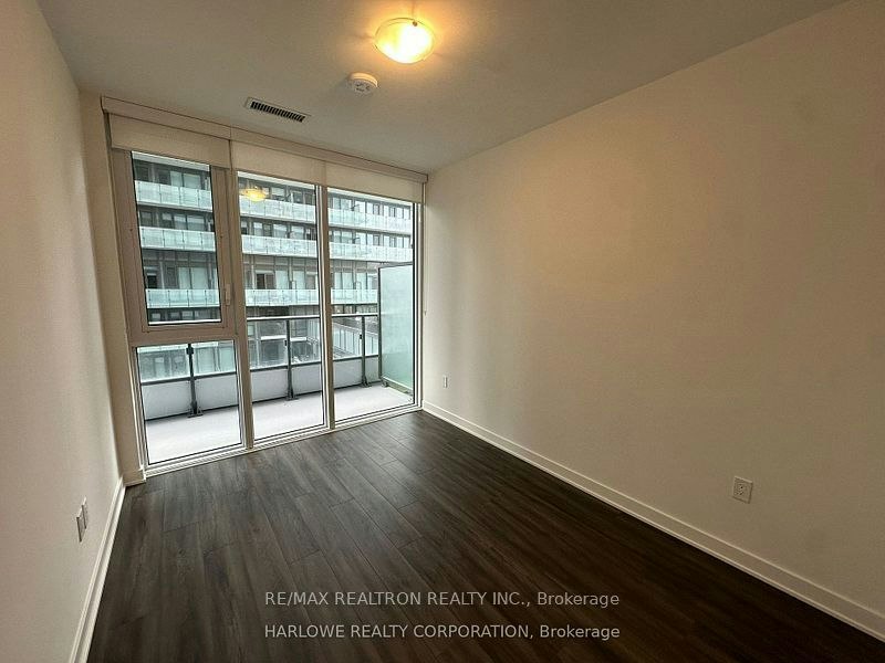 1927 E-70 Princess Street, Toronto, ON, M5A 0X6 - 7