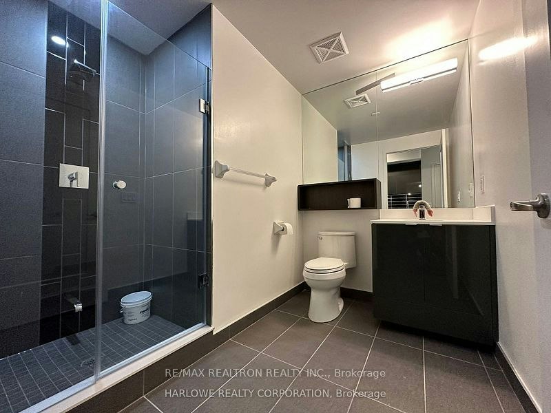 1927 E-70 Princess Street, Toronto, ON, M5A 0X6 - 10