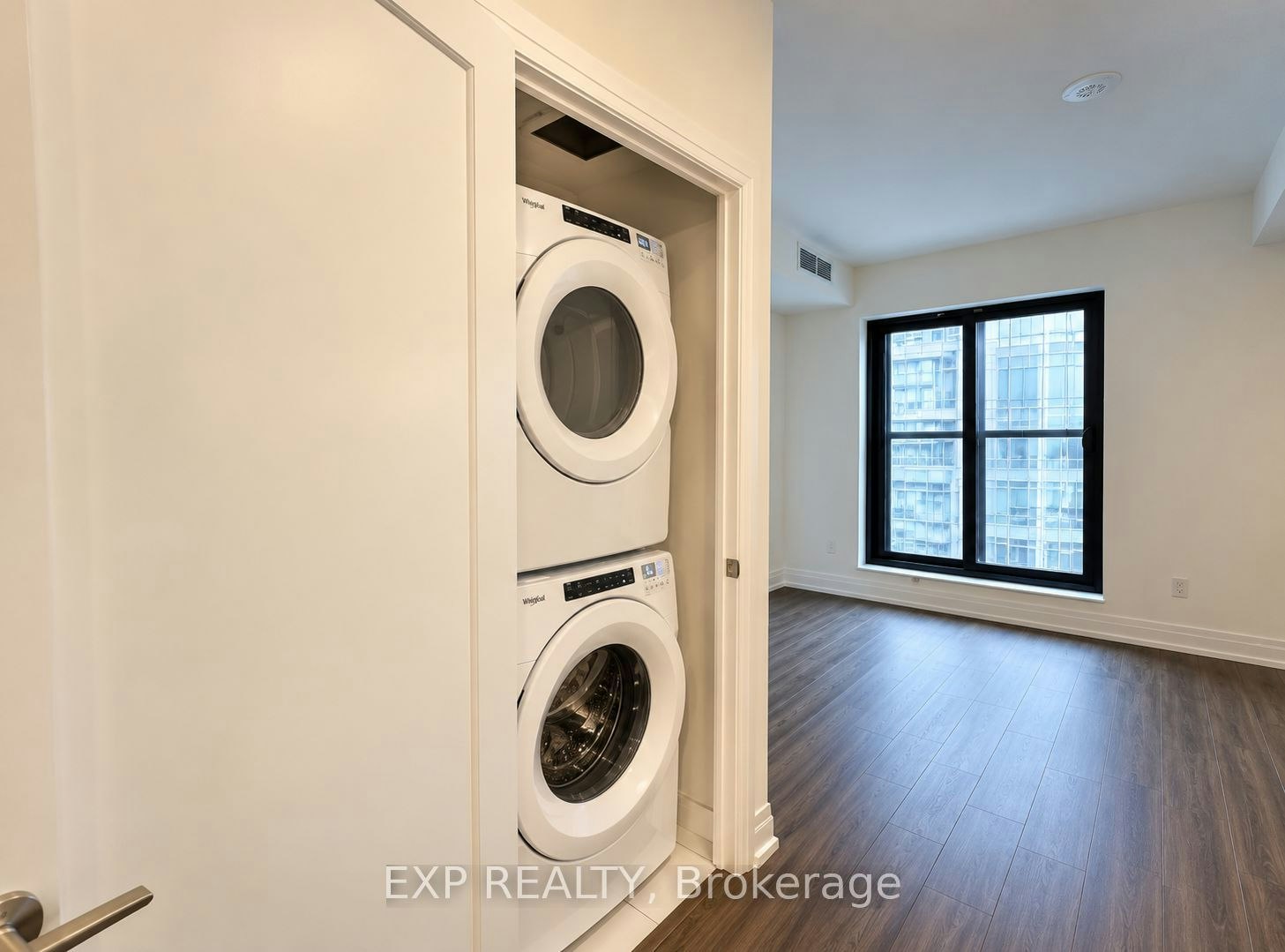 3301-20 Soudan Avenue, Toronto, ON, M4S 1V5 - 5