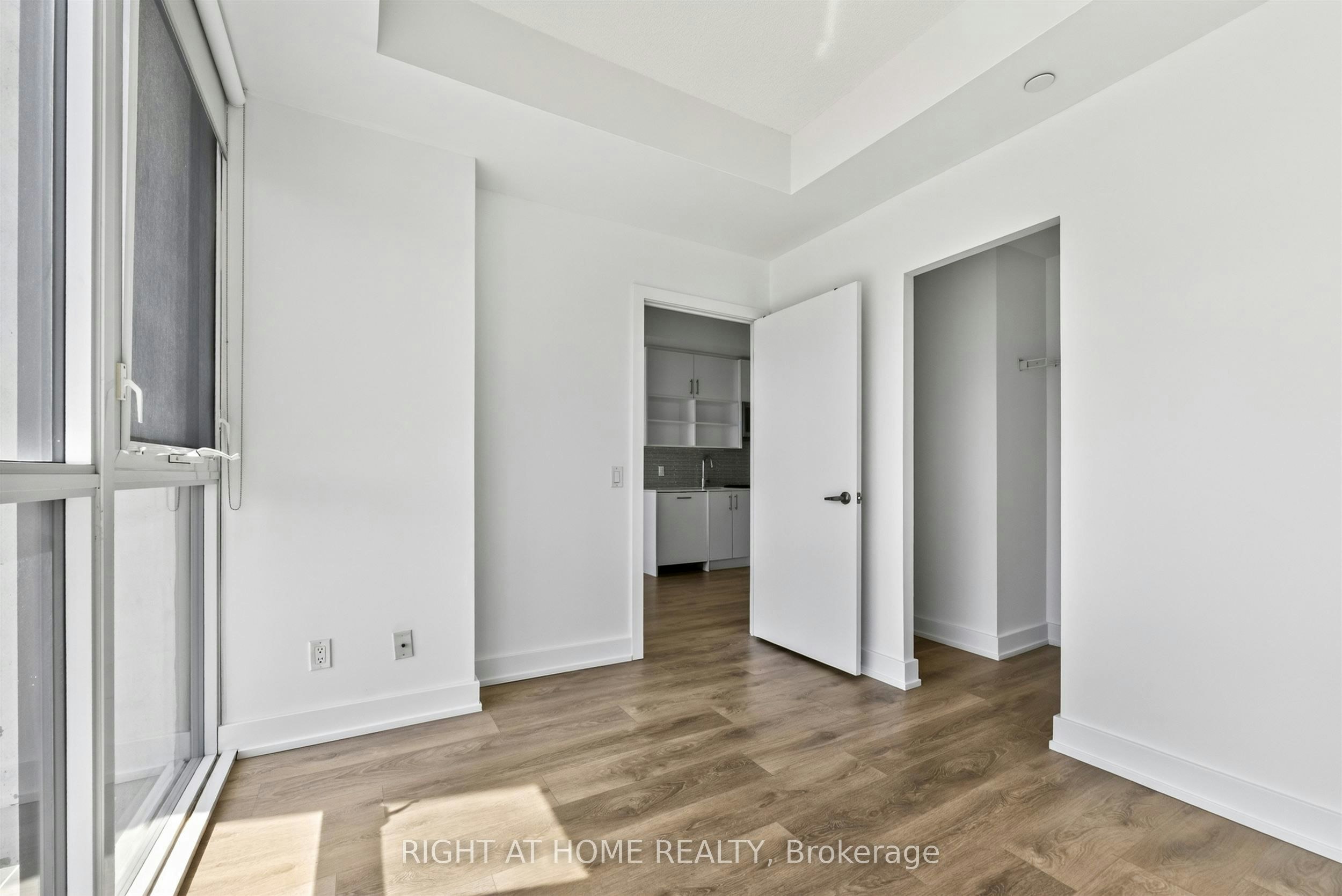 12-128 Fairview Mall Drive, Toronto, ON, M2J 0E8 - 14
