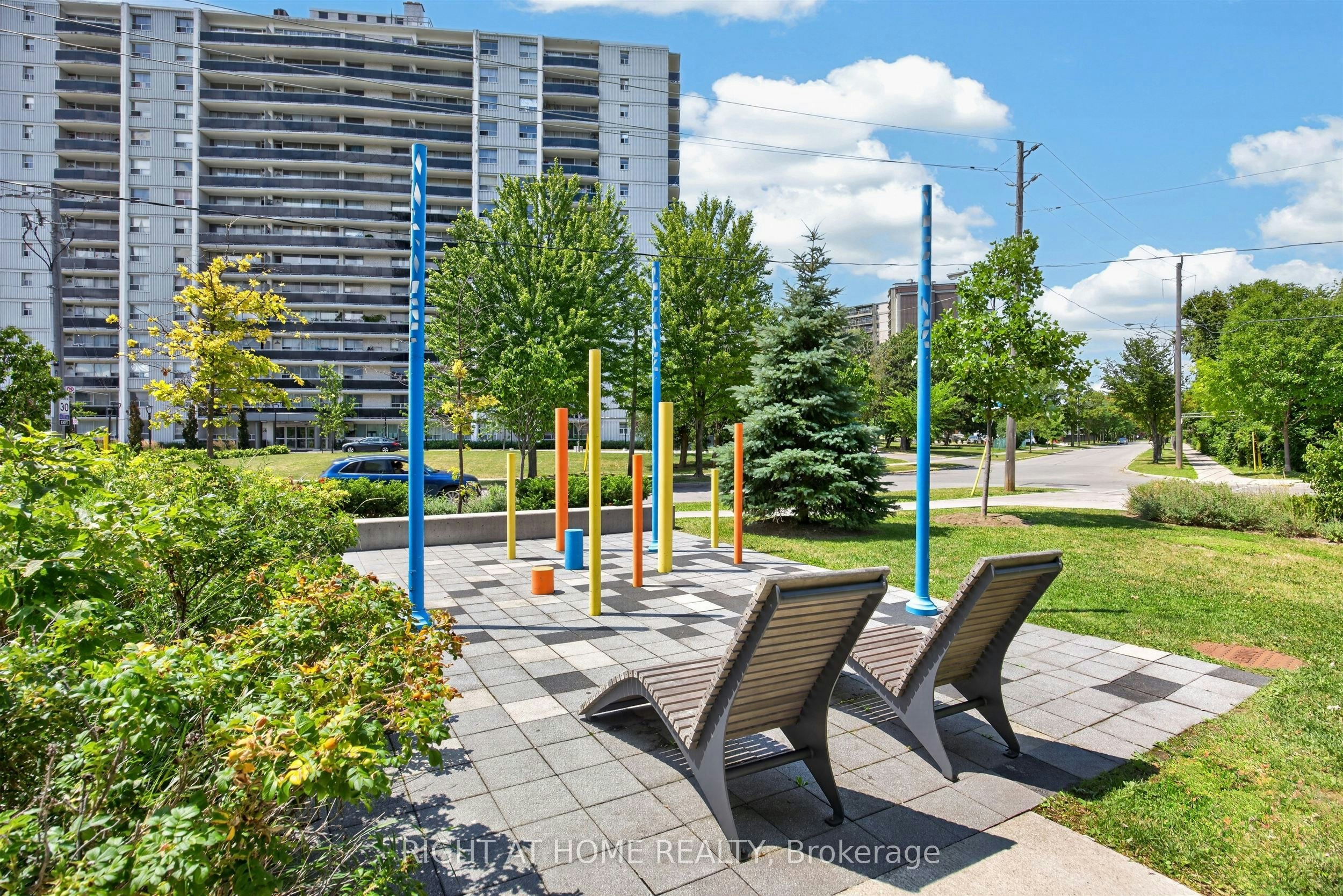 12-128 Fairview Mall Drive, Toronto, ON, M2J 0E8 - 21