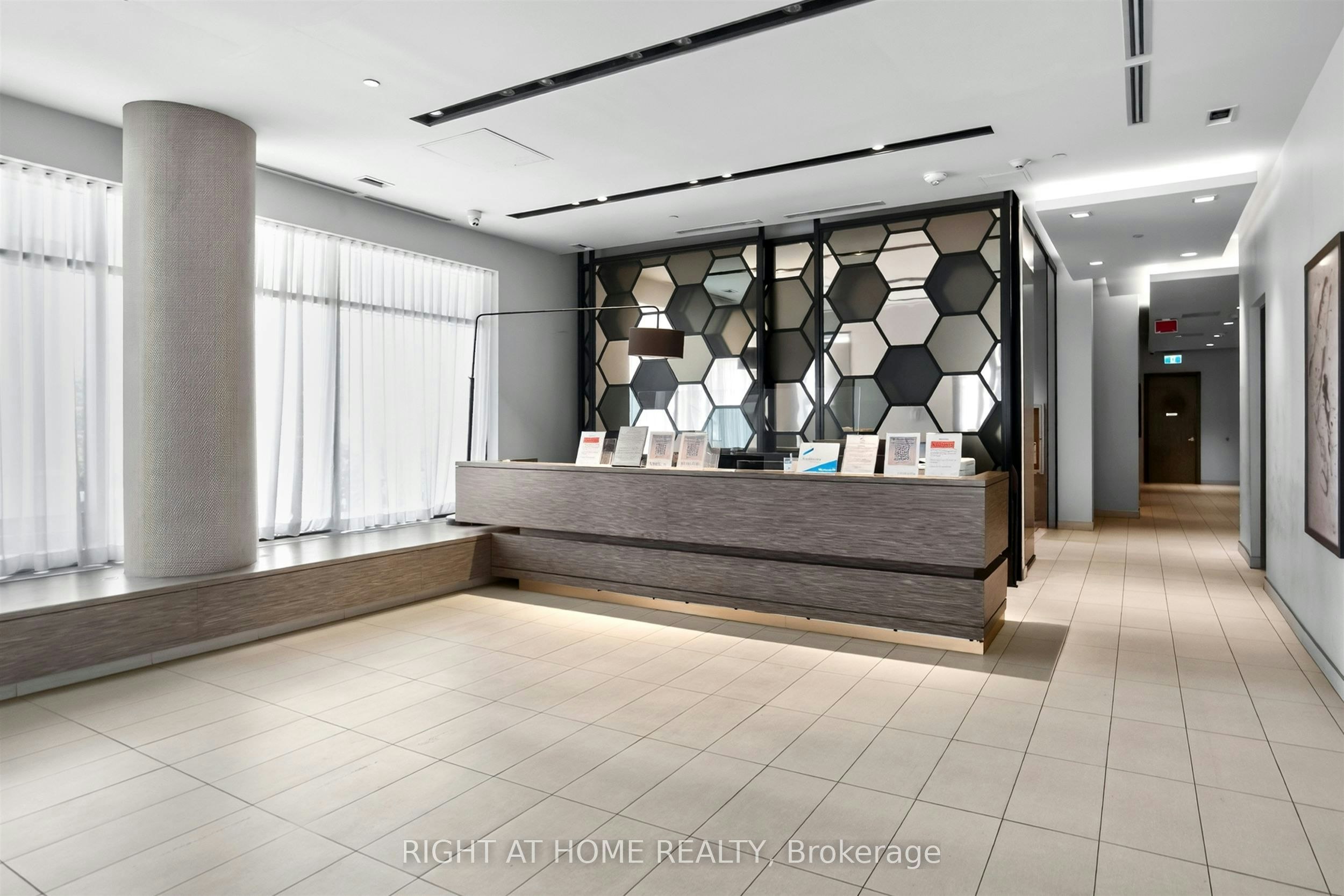 12-128 Fairview Mall Drive, Toronto, ON, M2J 0E8 - 20