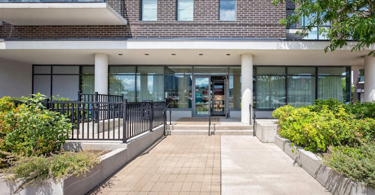 12-128 Fairview Mall Drive, Toronto, ON, M2J 0E8 - 3
