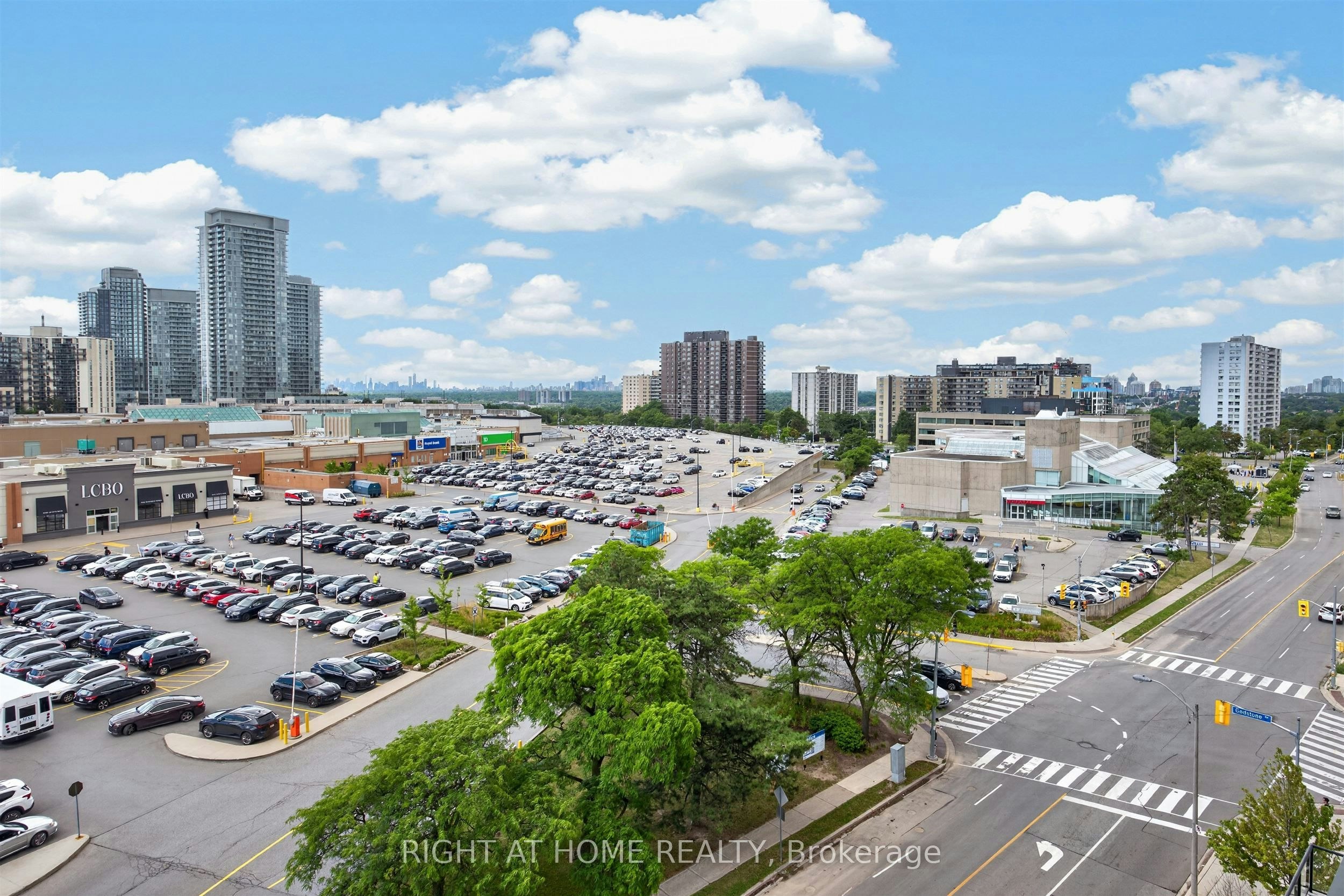 12-128 Fairview Mall Drive, Toronto, ON, M2J 0E8 - 17