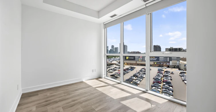 12-128 Fairview Mall Drive, Toronto, ON, M2J 0E8 - 12