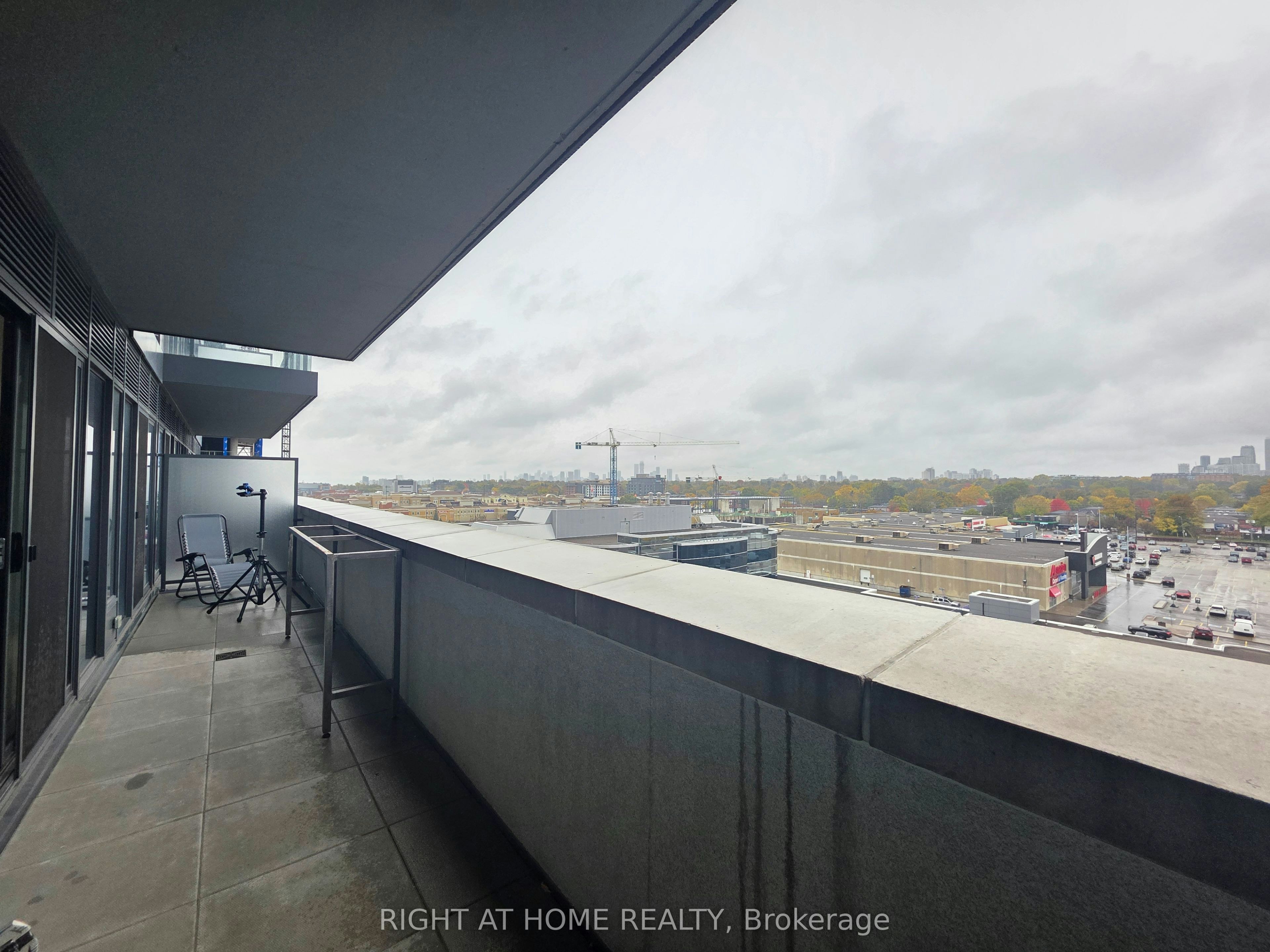703-33 Frederick Todd Way N, Toronto, ON, M4G 2L2 - 19