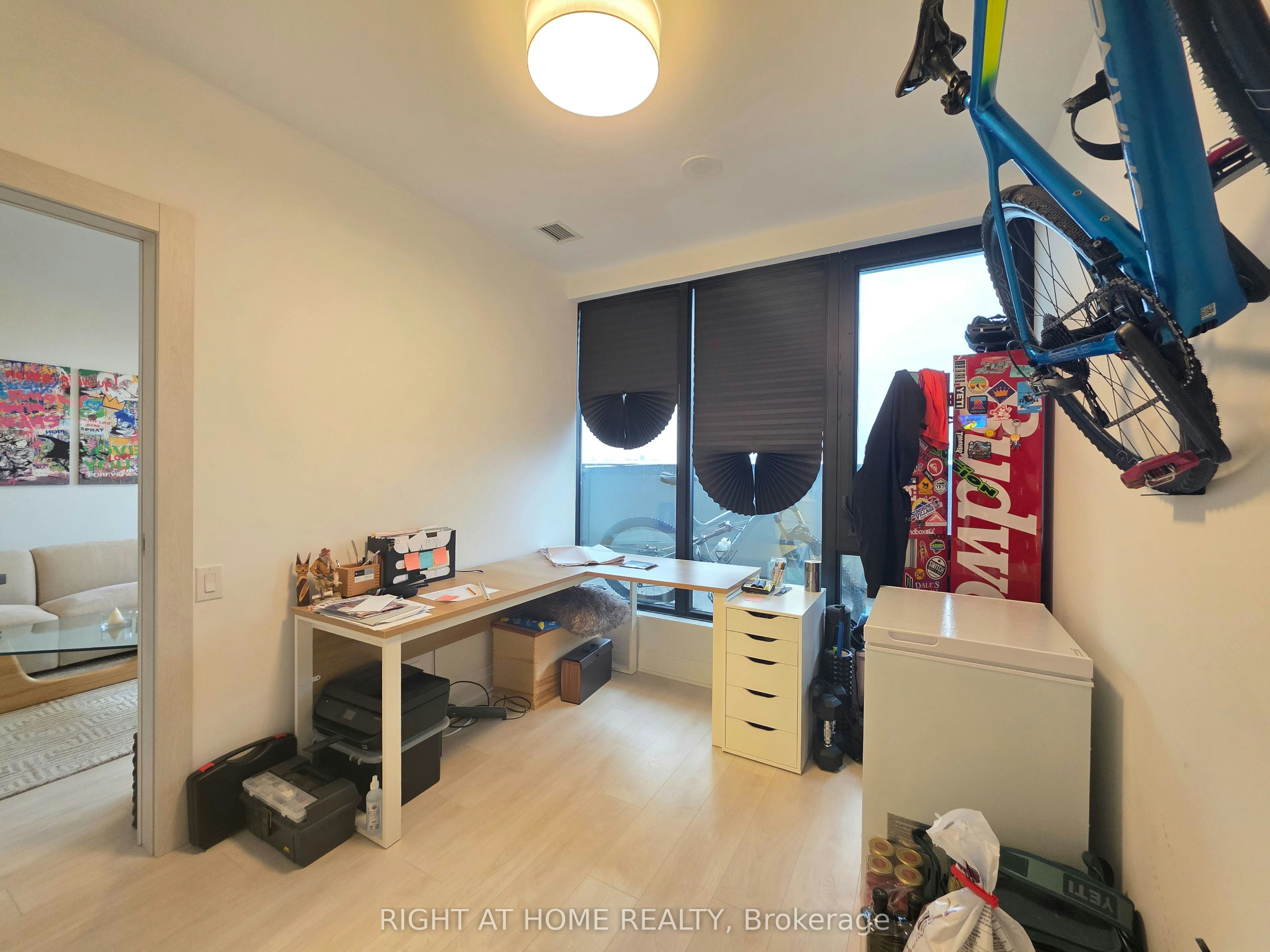 703-33 Frederick Todd Way N, Toronto, ON, M4G 2L2 - 9