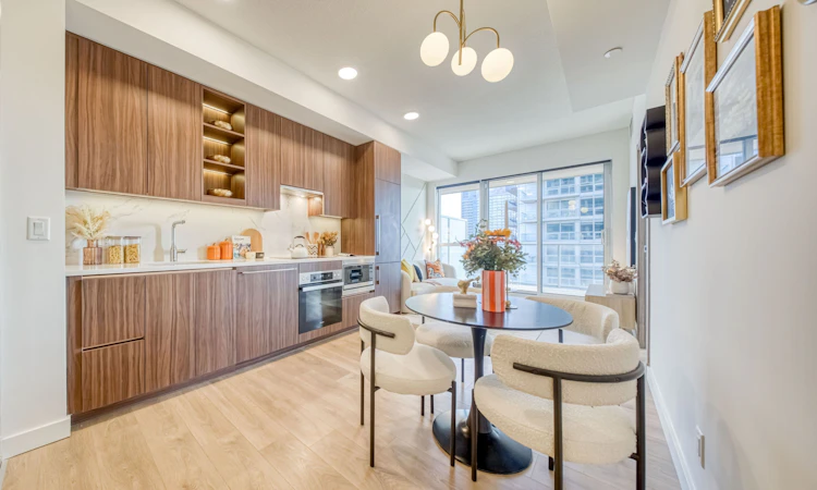 1101-25 Mcmahon Drive