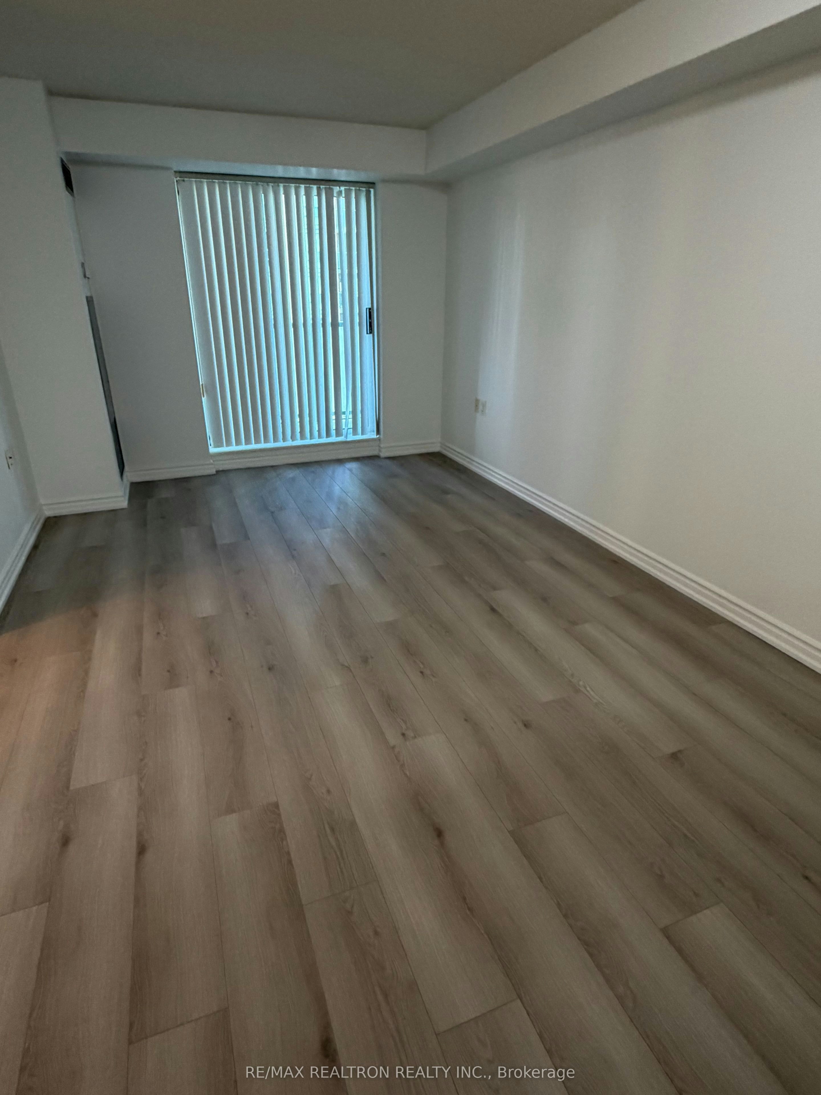 807-28 Olive Avenue, Toronto, ON, M2N 7E6 - 8