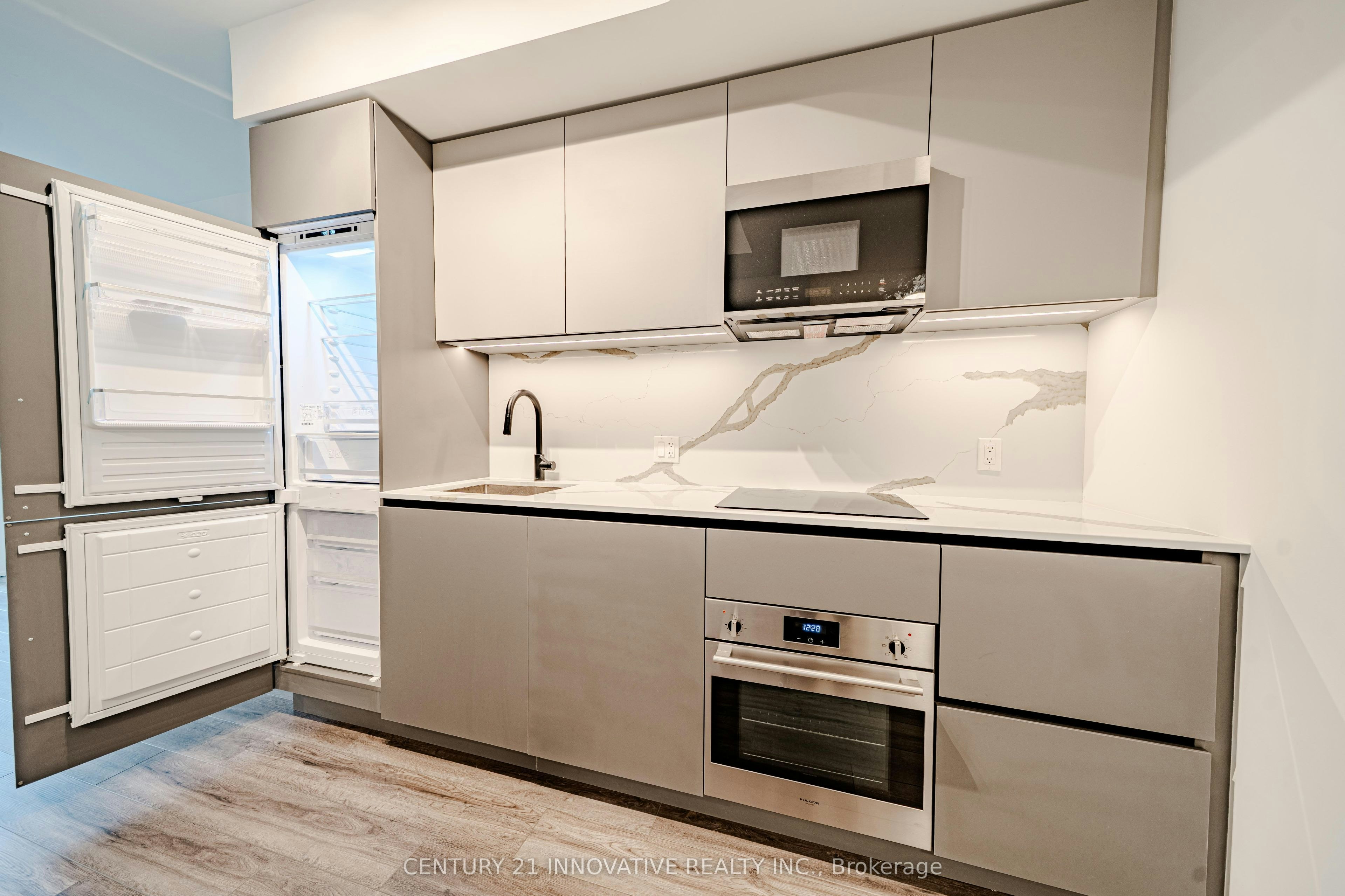 421-35 Parliament Street, Toronto, ON, M5A 0Z5 - 5
