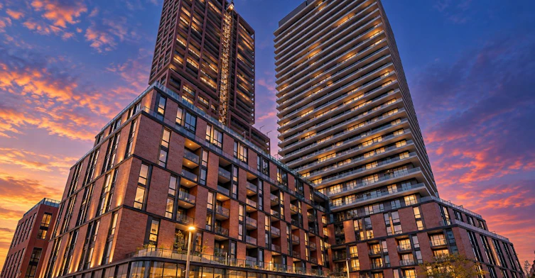421-35 Parliament Street, Toronto, ON, M5A 0Z5