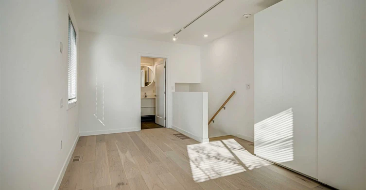 B-452 Montrose Avenue, Toronto, ON, M6G 3H1 - 6