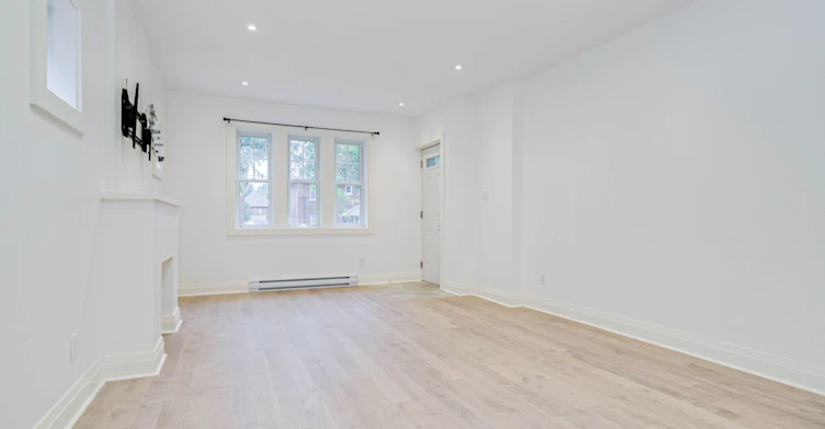 B-27 Preston Place, Toronto, ON, M4N 2T1 - 5