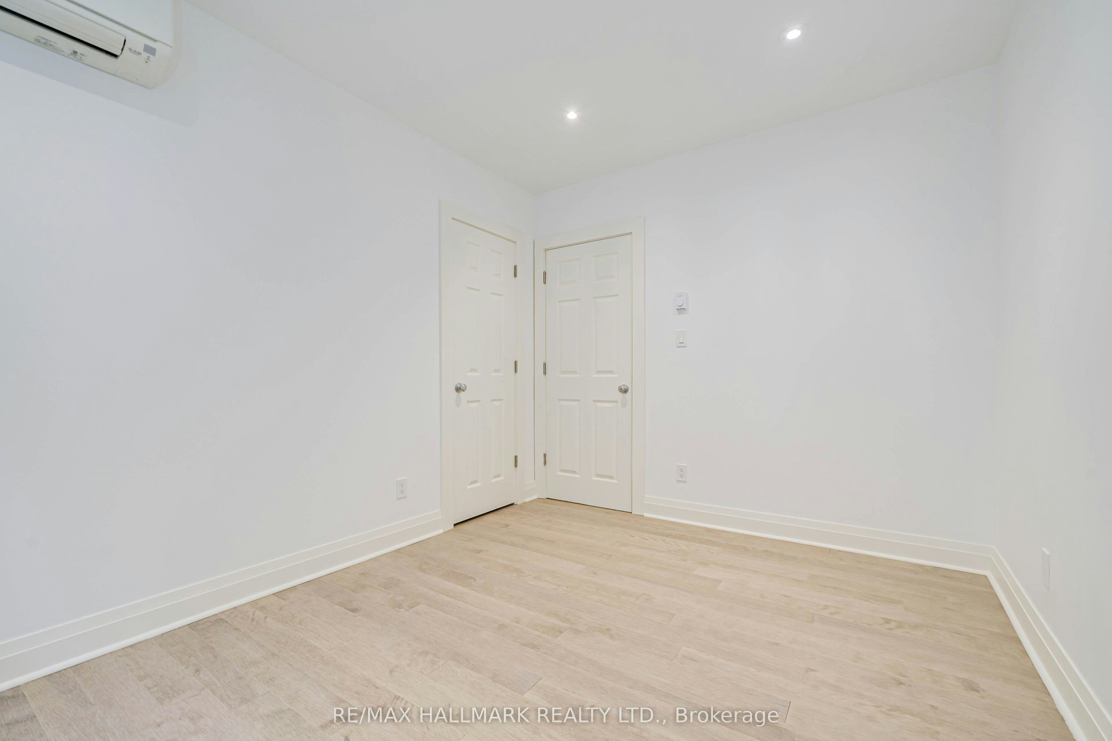 B-27 Preston Place, Toronto, ON, M4N 2T1 - 20