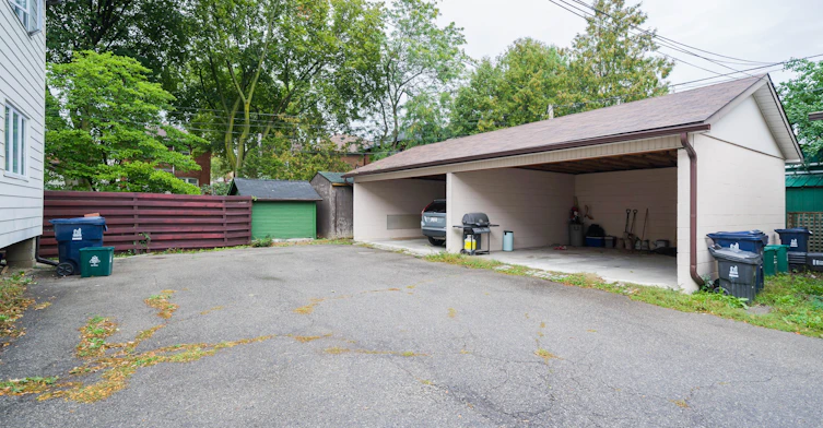 B-27 Preston Place, Toronto, ON, M4N 2T1 - 37