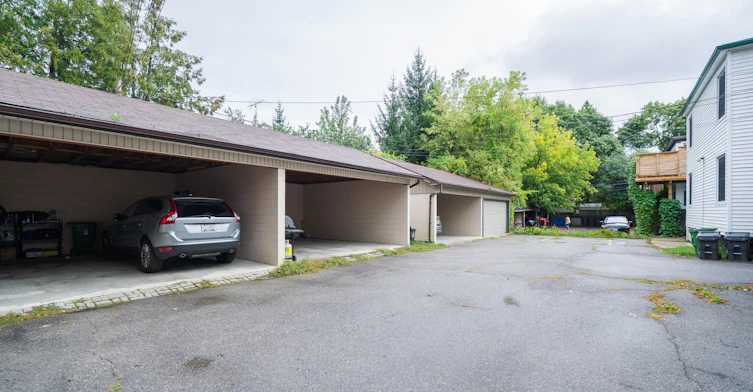 B-27 Preston Place, Toronto, ON, M4N 2T1 - 41