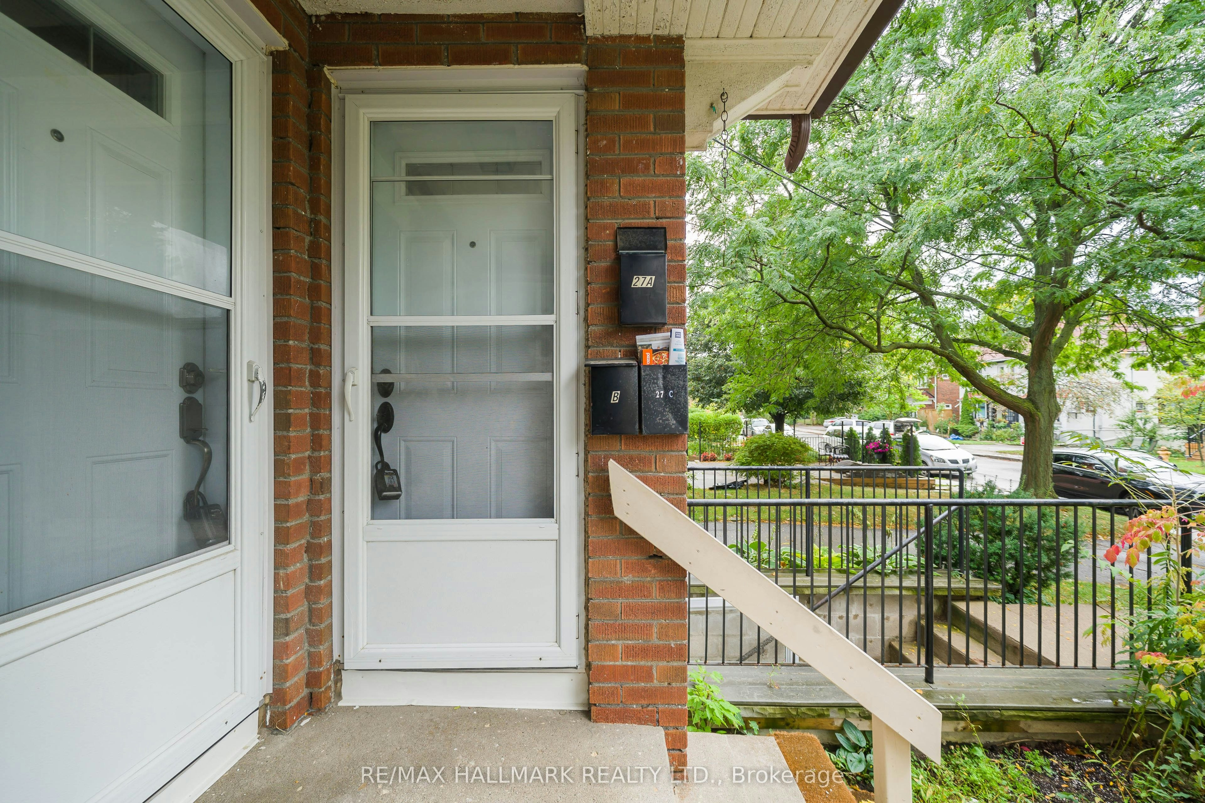 B-27 Preston Place, Toronto, ON, M4N 2T1 - 32