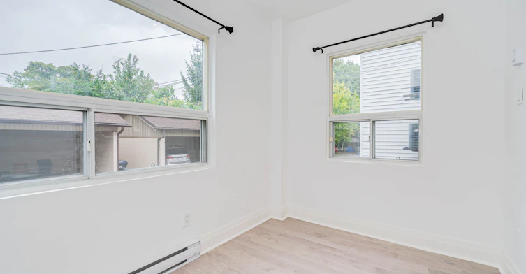 B-27 Preston Place, Toronto, ON, M4N 2T1 - 27