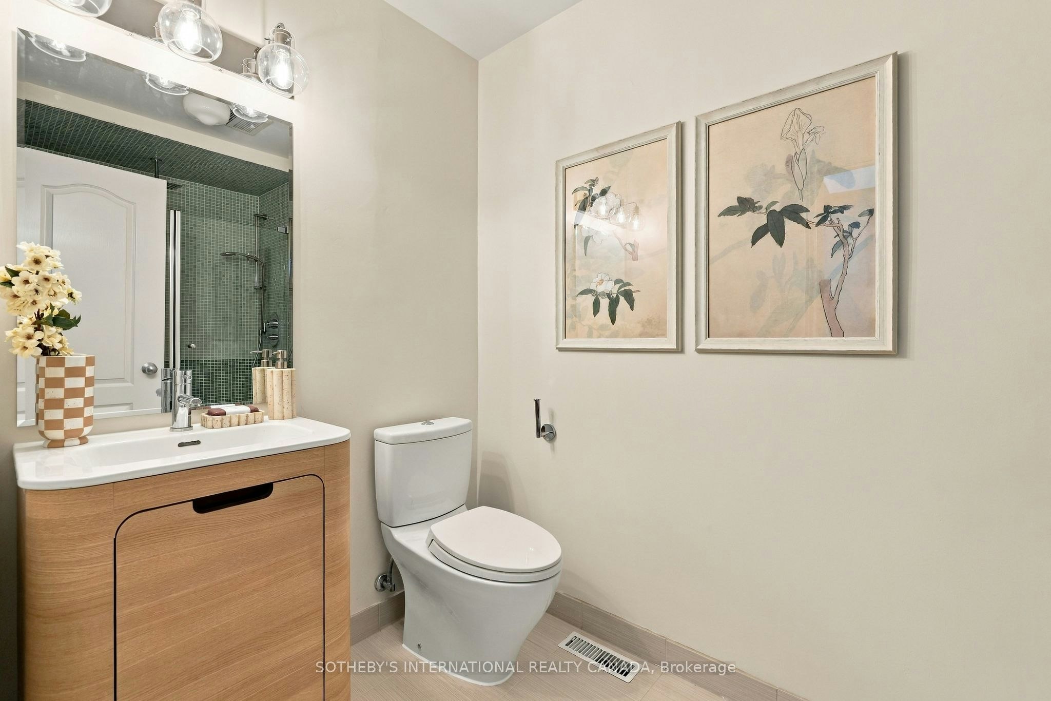 60 Poulett Street, Toronto, ON, M5A 1Z5 - 20