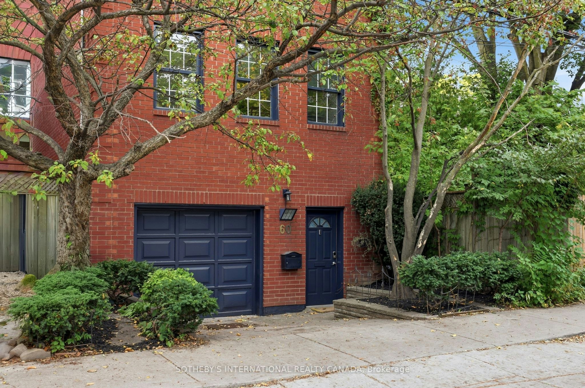 60 Poulett Street, Toronto, ON, M5A 1Z5 - 3