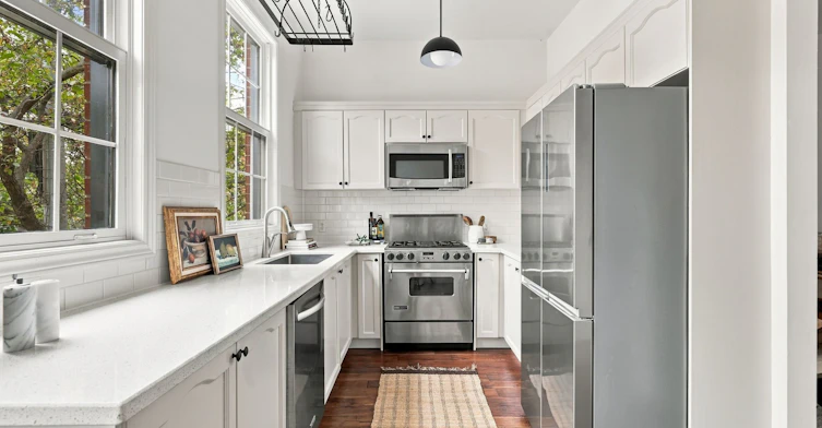 60 Poulett Street, Toronto, ON, M5A 1Z5 - 12