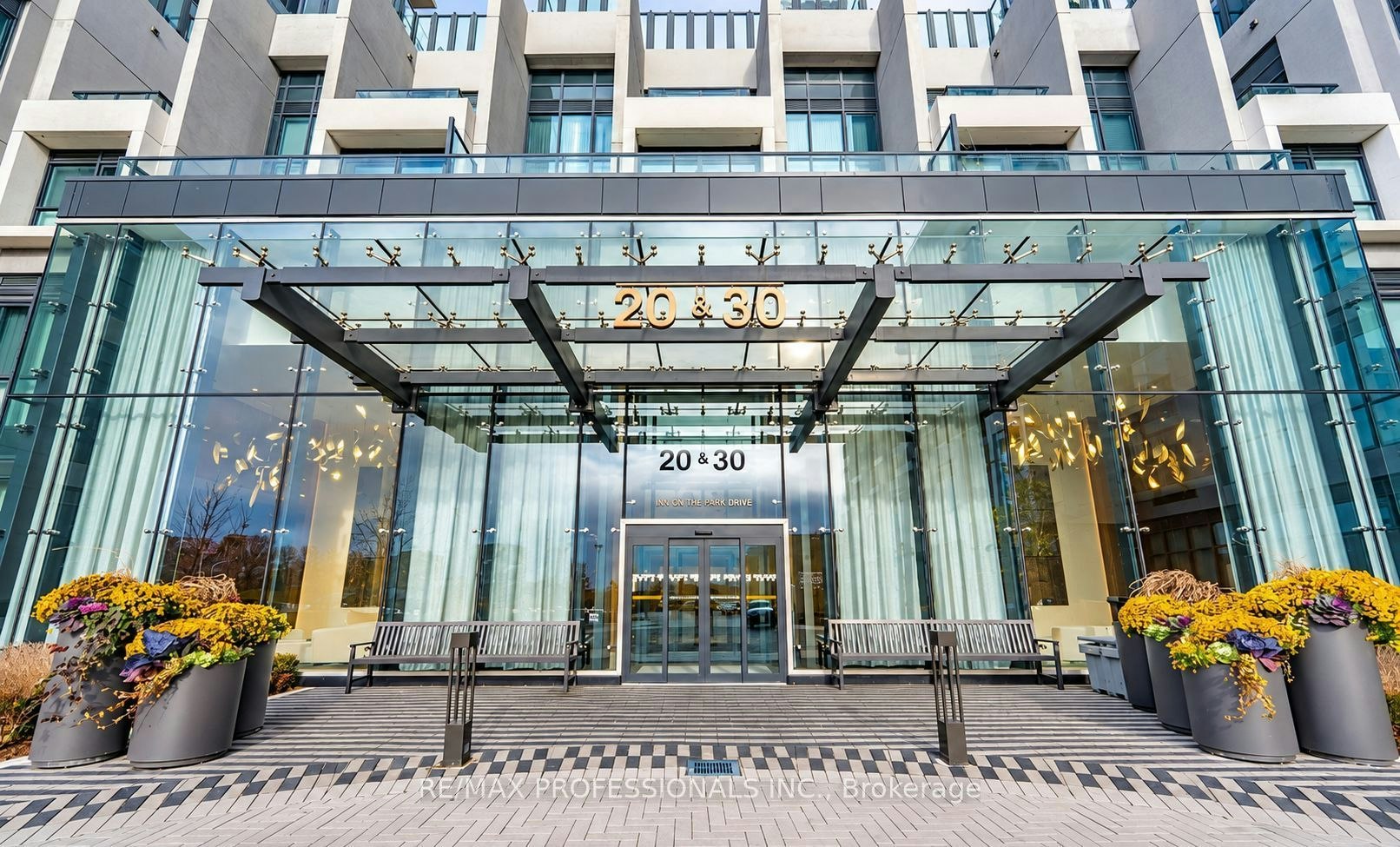 1430-20 Inn ON The Park Drive, Toronto, ON, M3C 0P8 - 2