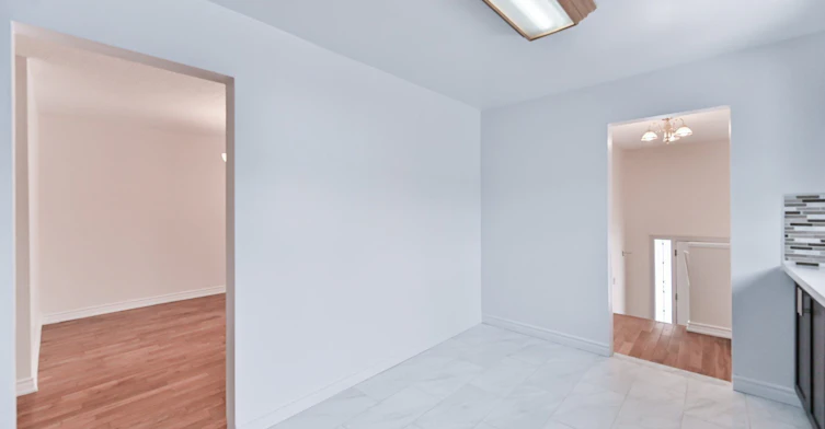 Upper-14 Tuscarora Drive, Toronto, ON, M2H 2K3 - 8