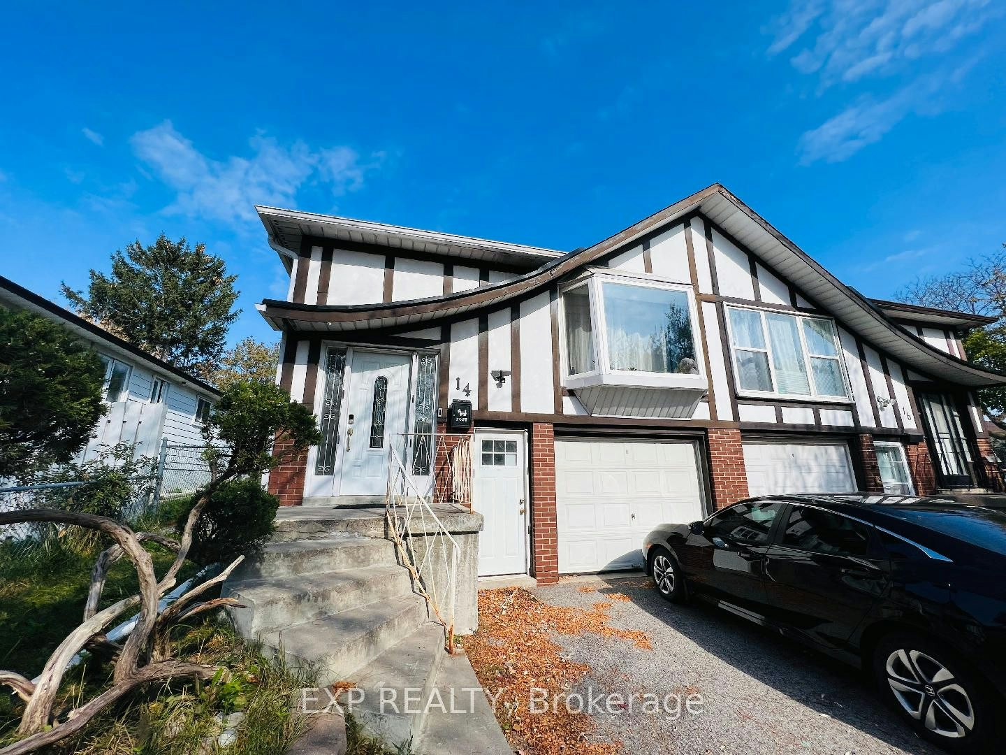 Upper-14 Tuscarora Drive, Toronto, ON, M2H 2K3