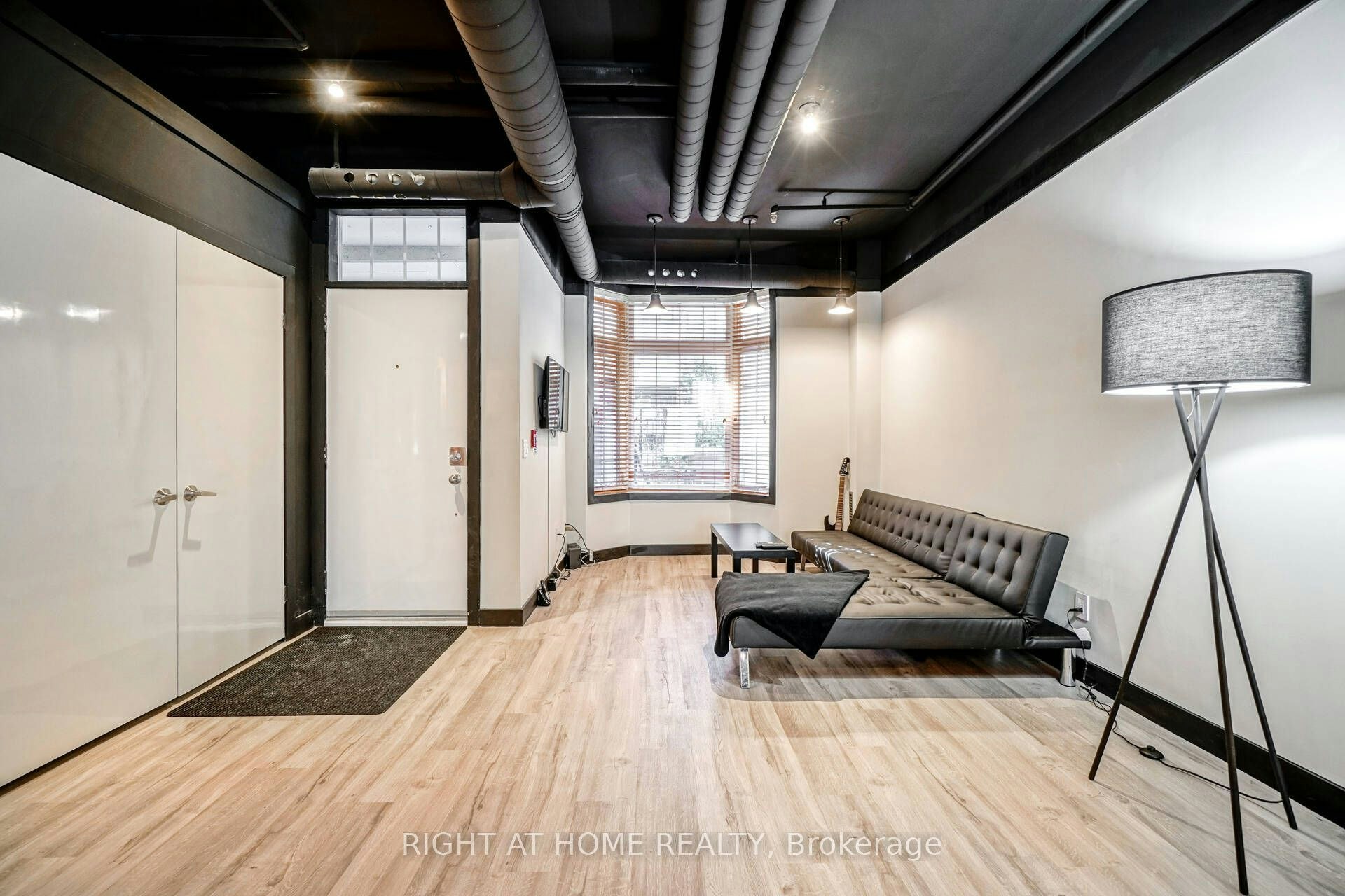 104-78 St Patrick Street, Toronto, ON, M5T 1V1 - 13