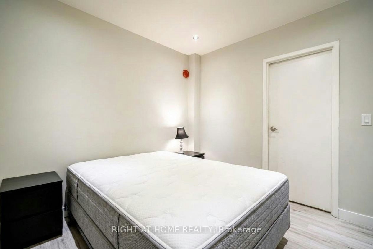 104-78 St Patrick Street, Toronto, ON, M5T 1V1 - 23