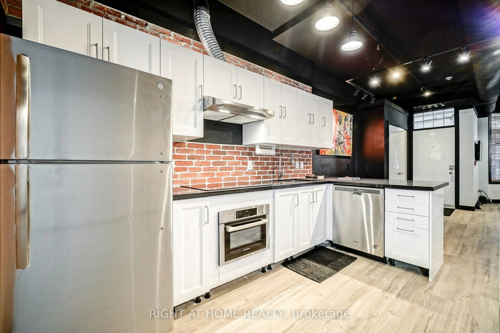 104-78 St Patrick Street, Toronto, ON, M5T 1V1 - 16