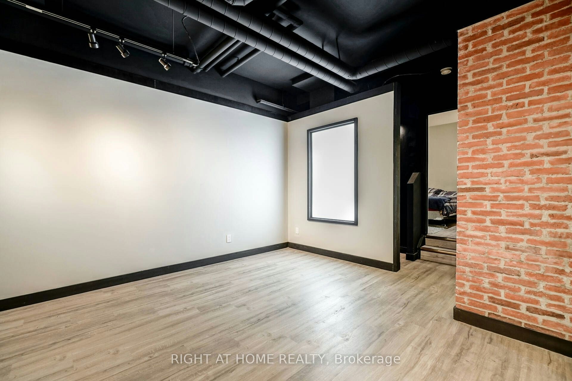 104-78 St Patrick Street, Toronto, ON, M5T 1V1 - 19