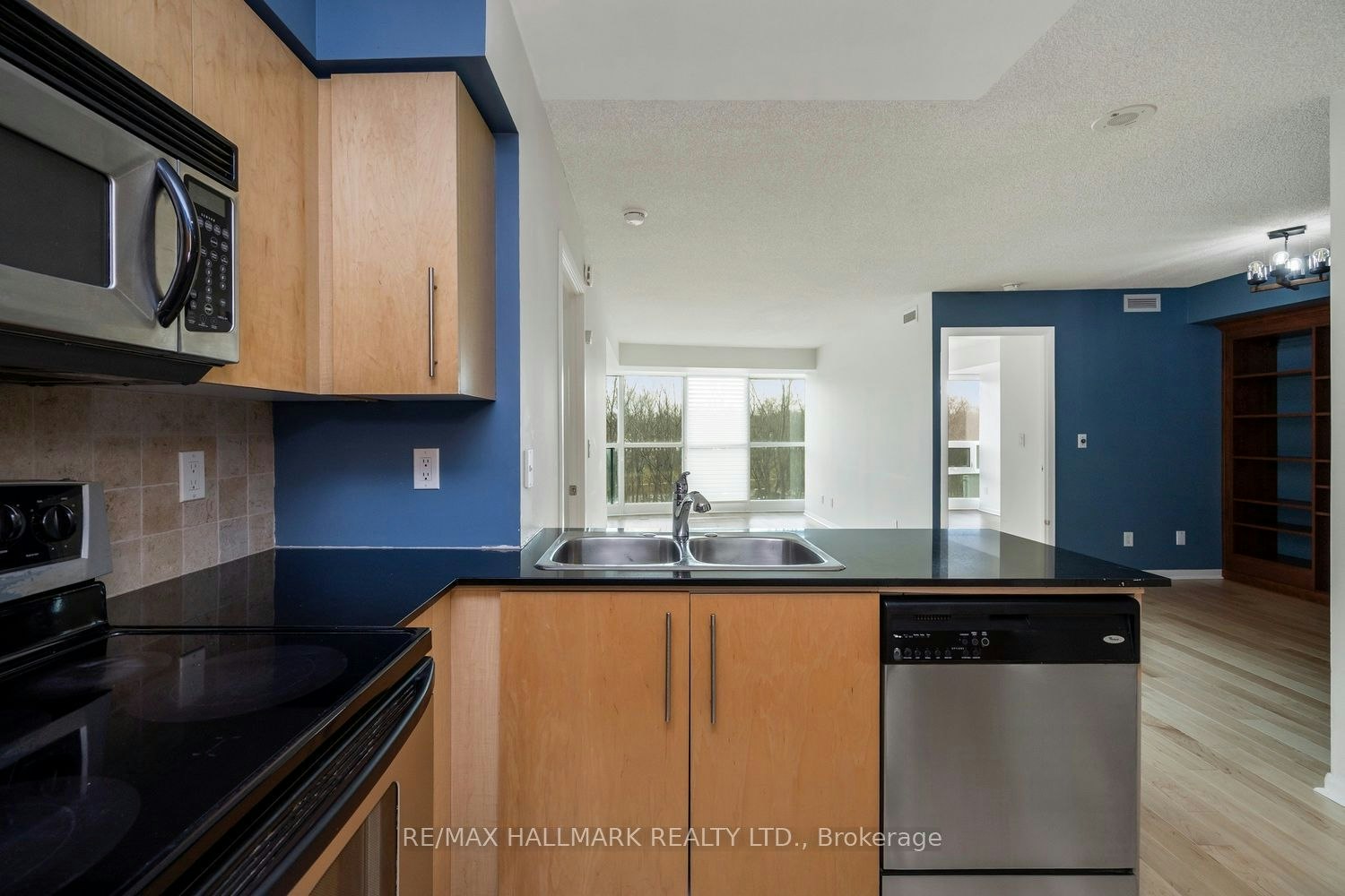 410-219 Fort York Boulevard, Toronto, ON, M6H 1A5 - 17