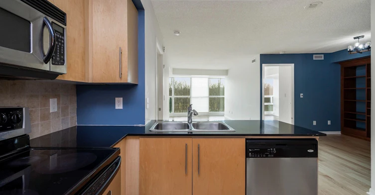 410-219 Fort York Boulevard, Toronto, ON, M6H 1A5 - 17